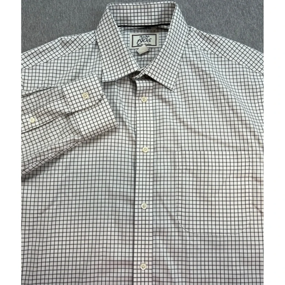 Jos A Bank Shirt Mens 15.5 - 33 Check 100% Cotton Button Up Tailored Fit